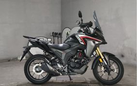 HONDA CB200X MC56