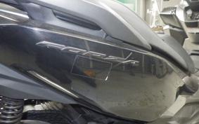 HONDA FORZA 250 2004 MF13