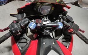 HONDA CBR250RR MC51