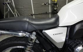 HONDA CB1100 ABS 2010 SC65