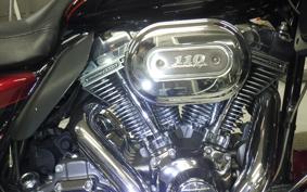 HARLEY FLTRUSE1800CVO 2011