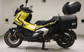 HONDA X-ADV 750 2025 RH21