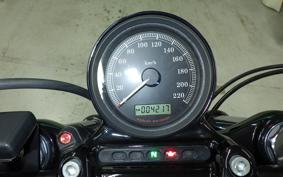 HARLEY XL1200X 2012