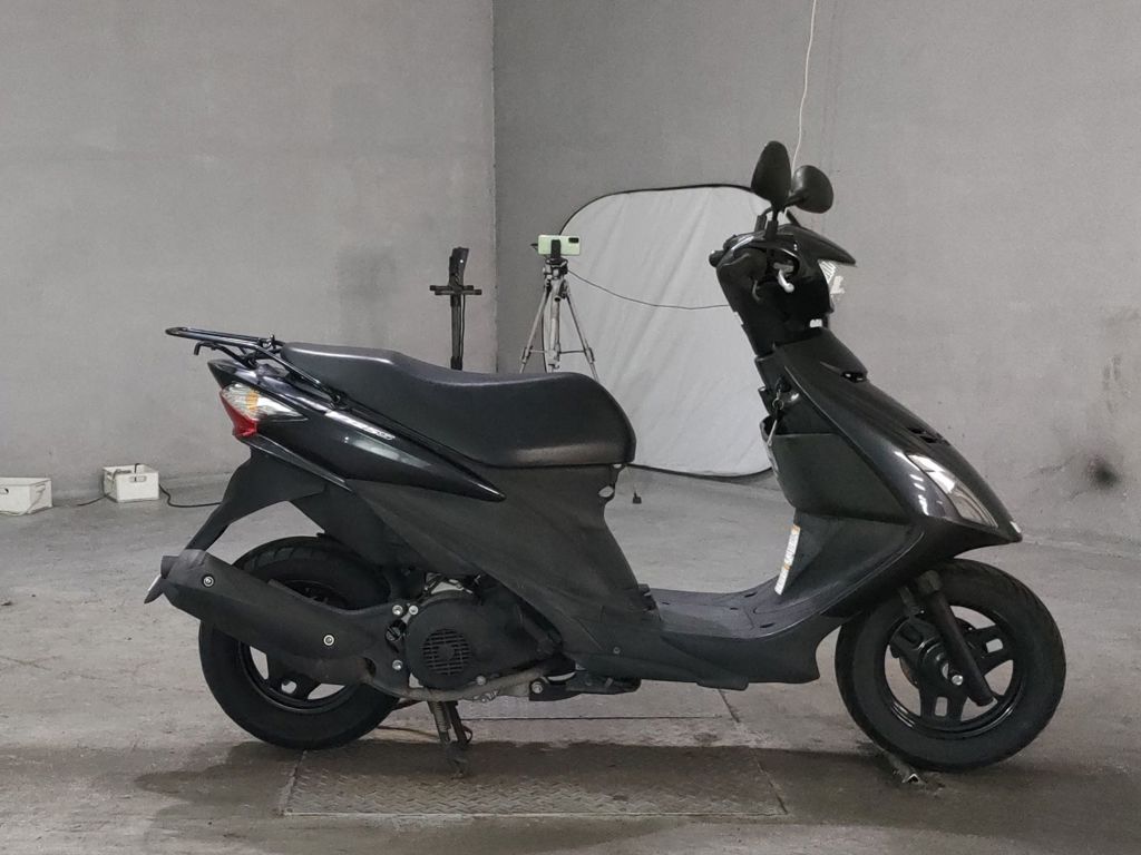 Фото Suzuki ADDRESS V125 с японского аукциона