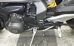 TRIUMPH STREET TRIPLE RS 2020
