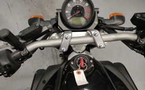 YAMAHA MT-01 2008 RP18