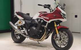 HONDA CB1300SB SUPER BOLDOR SP 2025 SC54