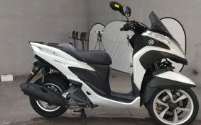 YAMAHA TRICITY 125 SE82J