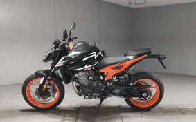 KTM 890 DUKE TU940