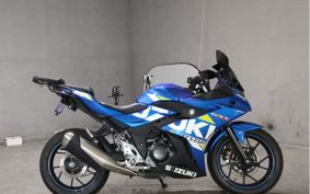 SUZUKI GSX250 R DN11A