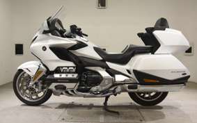 HONDA GL 1800 GOLD WING TOUR DCT 2019 SC79