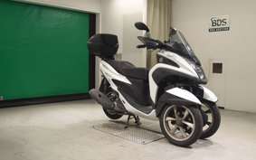 YAMAHA ﾄﾘｼﾃｨ125 SE82J