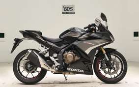 HONDA CBR400R 2018 NC56