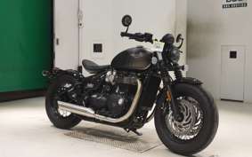 TRIUMPH BONNEVILLE BOBBER 2023