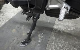 HONDA CB650R 2022 RH03