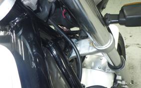 YAMAHA R1-Z 2000 3XC