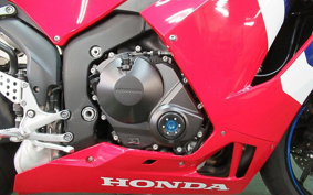HONDA CBR600RR 2021 PC40