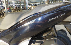 HONDA PCX125-3ﾊEVEﾘｯﾄﾞ JF84