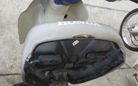 HONDA C50 SUPER CUB AA01