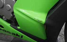KAWASAKI ZX 10 NINJA R 2011