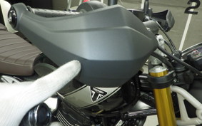 TRIUMPH SCRAMBLER 400X 2026