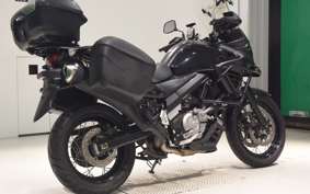 SUZUKI Vｽﾄﾛｰﾑ650XT 2015