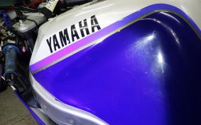 YAMAHA FZR1000 1988 2GH