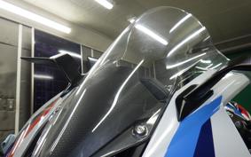 BMW M1000RR 2022