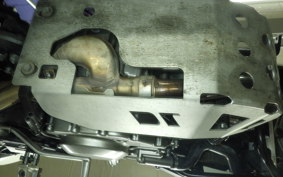 SUZUKI Vｽﾄﾛｰﾑ650 2009