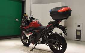 SUZUKI GSX250R 2023
