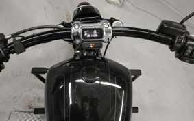 HARLEY FXBRS1870 2022 YHK