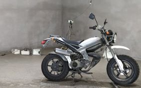 SUZUKI STREET MAGIC CA1LA