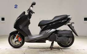 YAMAHA S-MAX 2006