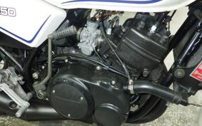 YAMAHA RZ 250 2019 4L3
