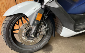 HONDA FORZA 250 MF13
