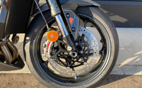 TRIUMPH STREET TRIPLE RS 2024 HDA614