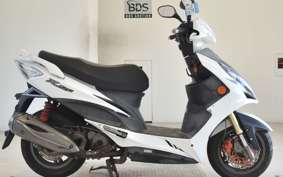 KYMCO RACING KING 180 FI