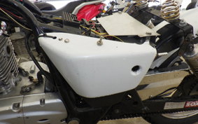 SUZUKI GN125 HS