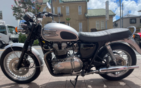 TRIUMPH BONNEVILLE 800 2006 TJ900T