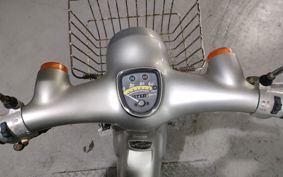 HONDA LITTLE CUB AA01