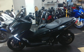 YAMAHA T-MAX 530 DX ABS 2017 SJ15J
