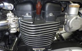 TRIUMPH BONNEVILLE T120 2024