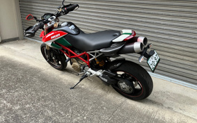 DUCATI  DUCATI  HYPERMOTARD 1100S 2010 ZDMB100AA8B