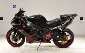 YAMAHA YZF-R1 2004