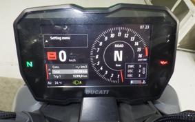 DUCATI STREETFIGHTER V4 S 2023