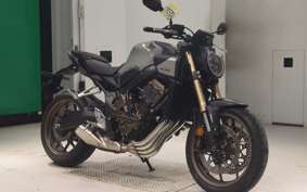 HONDA CB650R E-Clutch 2025 RH17
