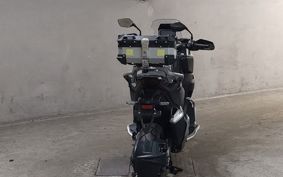 HONDA X-ADV 750 2023 RH10
