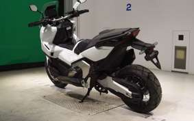 HONDA X-ADV 750 2026 RH21