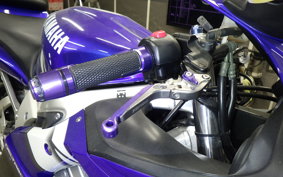 YAMAHA YZF-R6 2002