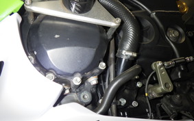 KAWASAKI ZX 10 NINJA R 2010